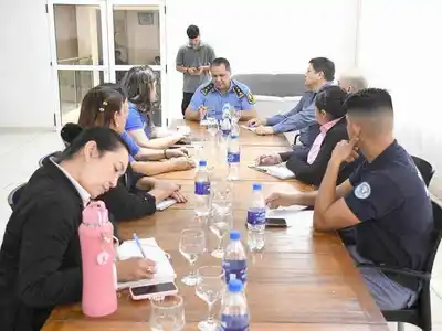 Coordinan acciones para dar cumplimiento 
a la ordenanza de pirotecnia cero