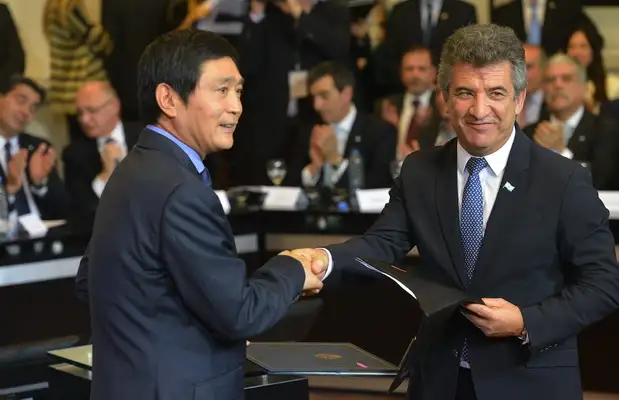 Los negocios chinos de Urribarri
