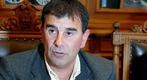 Tras su pase a Cambiemos, el PJ de Azul suspendió a Bertellys 