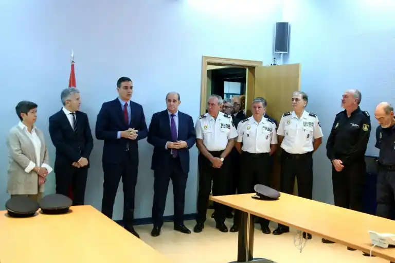 Sánchez visitó Barcelona pero desairó a Torra y enardeció a los independentistas