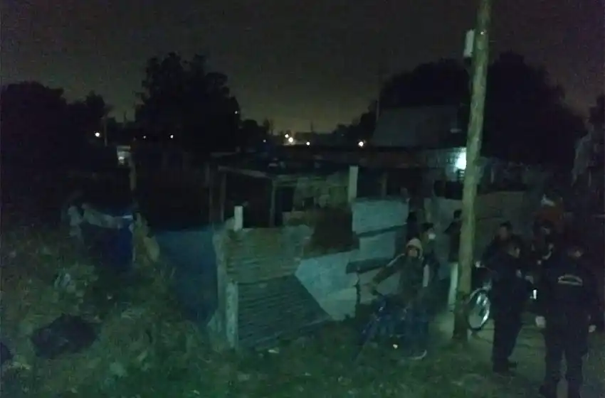 Desbarataron un "point" en Alto Camet: dos aprehendidos