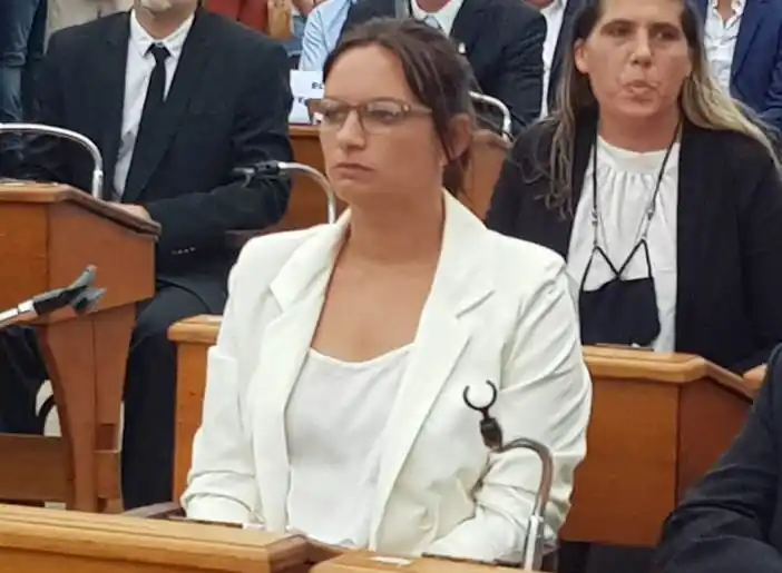 Sesión caliente en Arrecifes: El Frente de Todos no aprobó la asunción de un concejal y dejó sin quórum a Juntos