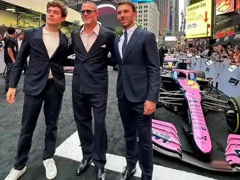 Colapinto junto a Brad Pitt y Gasly en Nueva York.