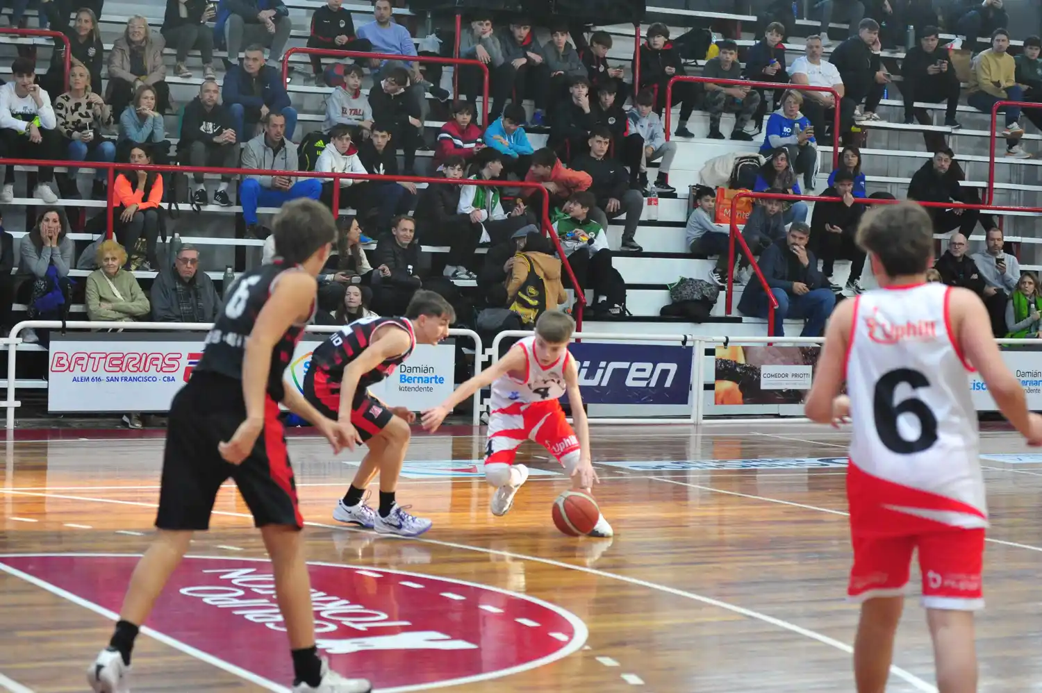 El Tala perdió 57 a 50