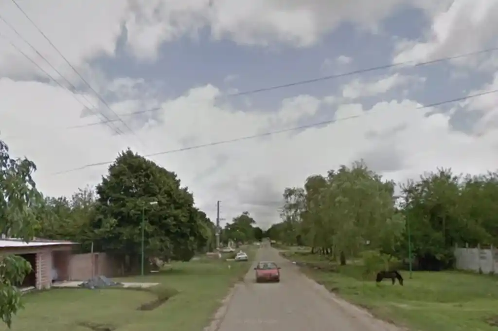 La Plata: conoció a una norteamericana por Internet, lo vino a visitar y la echó a los tiros