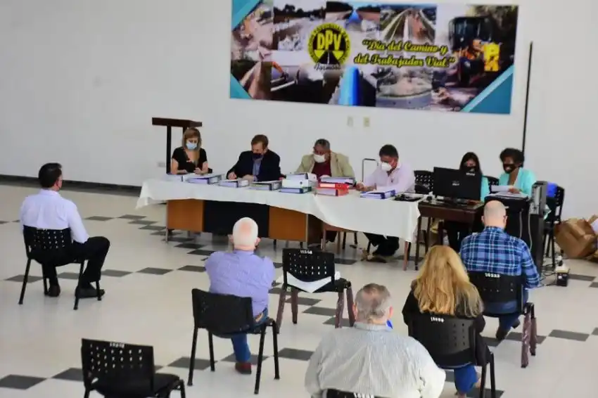 Apertura de sobres de ofertas para la construcción de la ruta provincial 23