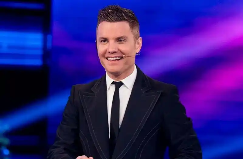 Santiago del Moro sería uno de los conductores la nueva edición de Gran Hermano, pero no el único.