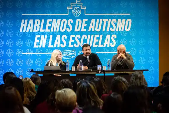 Legislatura: Senador bonaerense celebró la sanción del proyecto de ley sobre capacitación docente en autismo