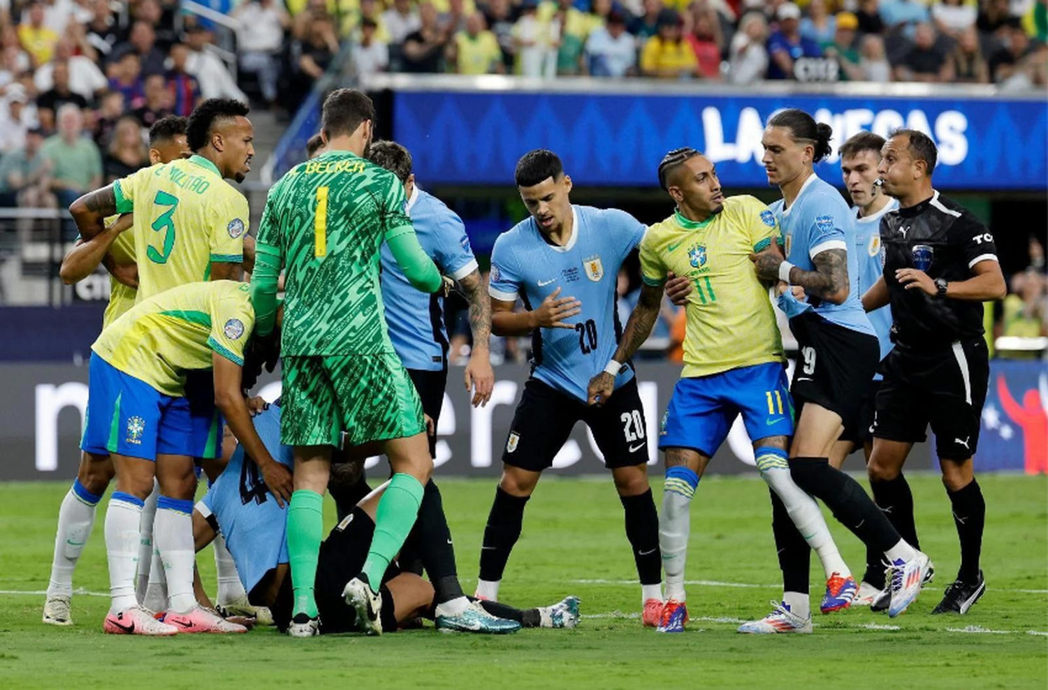 Uruguay fue certero en los penales y eliminó a Brasil de la Copa América