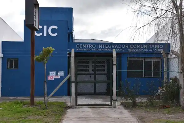 En el Centro de Día local se ofrece un espacio de escucha, orientación, contención y abordaje terapéutico