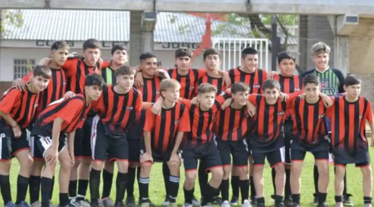 Fútbol: la selección Sub 13 debe ganar por tres goles en la revancha para ser campeón