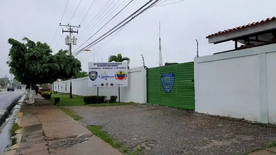 ¡TERRIBLE! Presunto violador se fugó de los calabozos de Polisosir