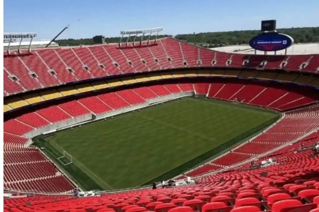 Viajar a Kansas para ver a Messi y la Selección demanda una fuerte inversión