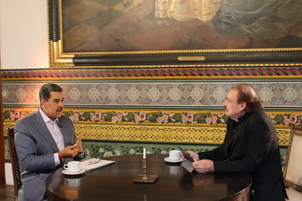 “Solo Dios sabe, no Diosdado”: Para Maduro es «prematuro» definir si se postulará a las presidenciales