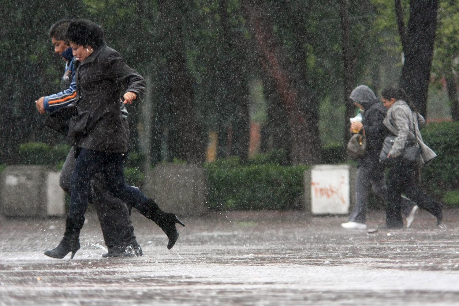 Continúa el alerta meteorológico para este lunes 14