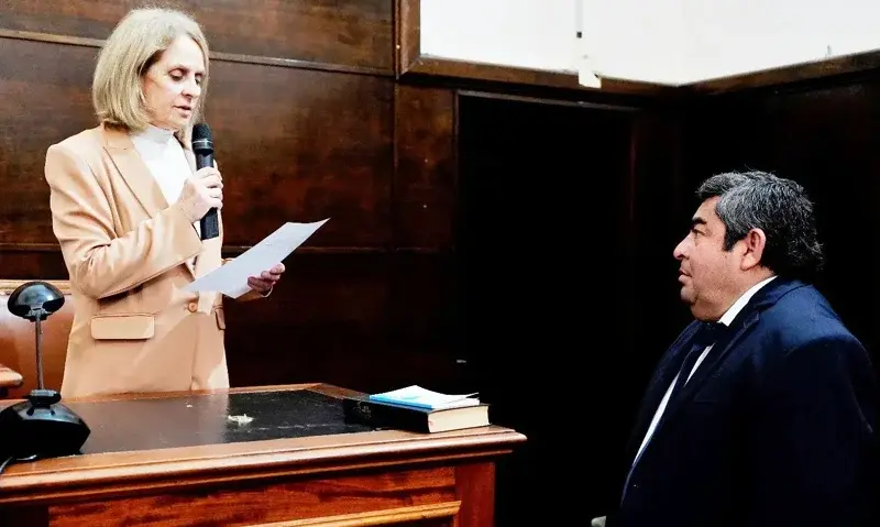 Jorge Mendieta juró como concejal en una emotiva sesión del Concejo Deliberante de Concordia
