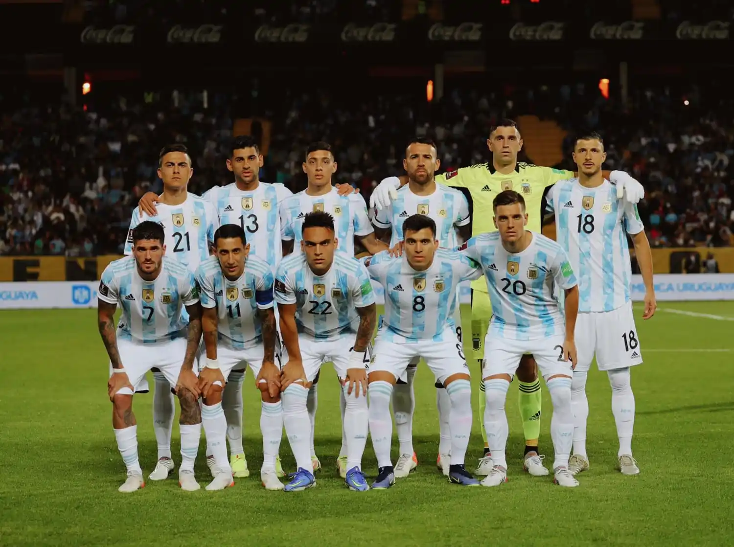 La formación del triunfo ante Uruguay.