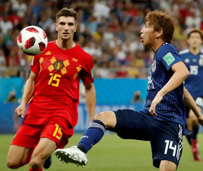 Belgica dio vuelta un partido que parecía perdido