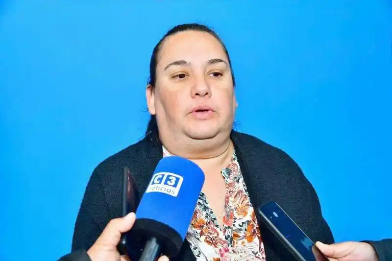 Parola: “La palabra para definir 
al gobernador Insfrán es orgullo”