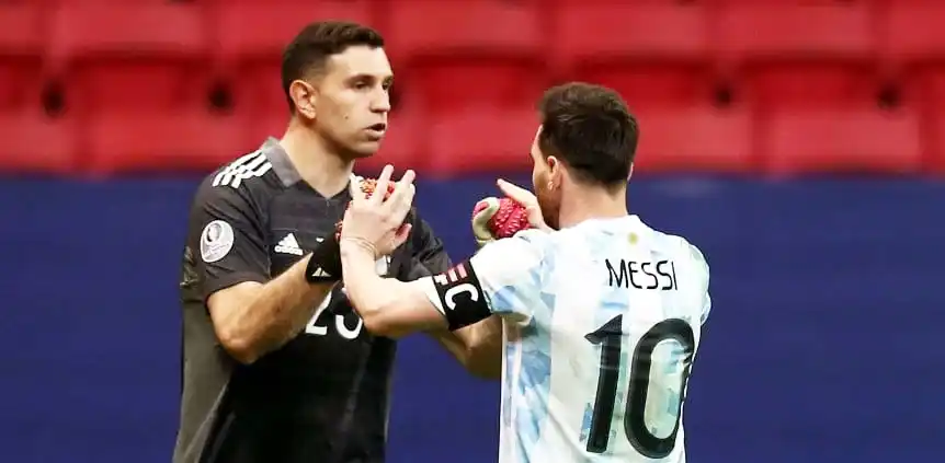 La selección se mide con Venezuela desde las 21
