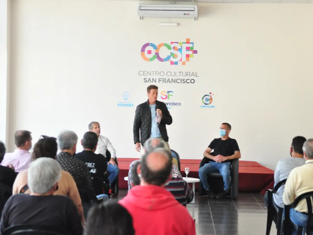 García Aresca entregó subsidios a instituciones deportivas de la ciudad 