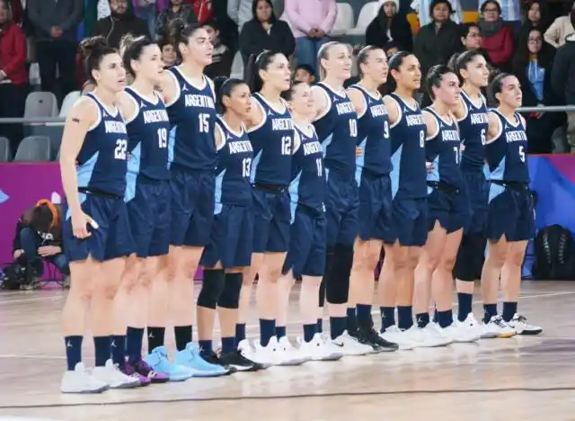 La Selección Femenina de Básquet eliminada de los Panamericanos por un error con las camisetas