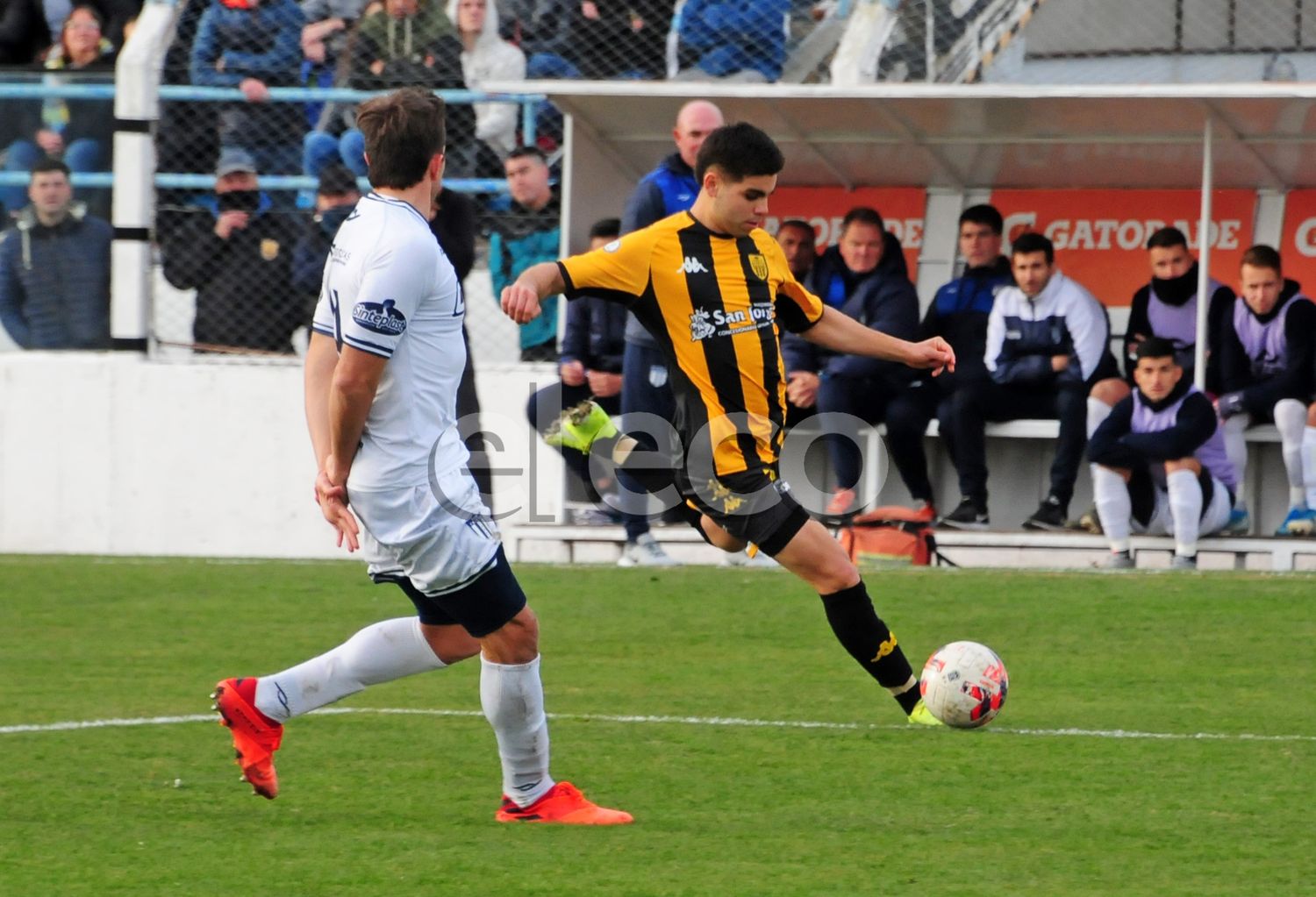 Santamarina rescindió el contrato de Enzo Espinoza