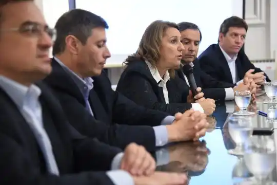 Fein presentó la nueva plataforma de habilitaciones municipales