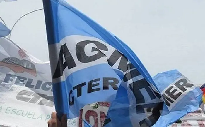 Piden  la �Sinmediata suspensión⬝  de la presencialidad