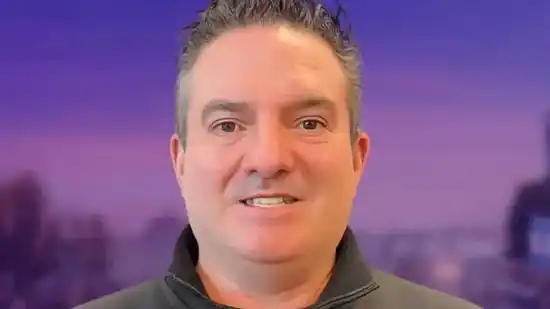 "Rechazamos cualquier violencia": La Libertad Avanza echó al concejal electo de San Vicente denunciado por su pareja