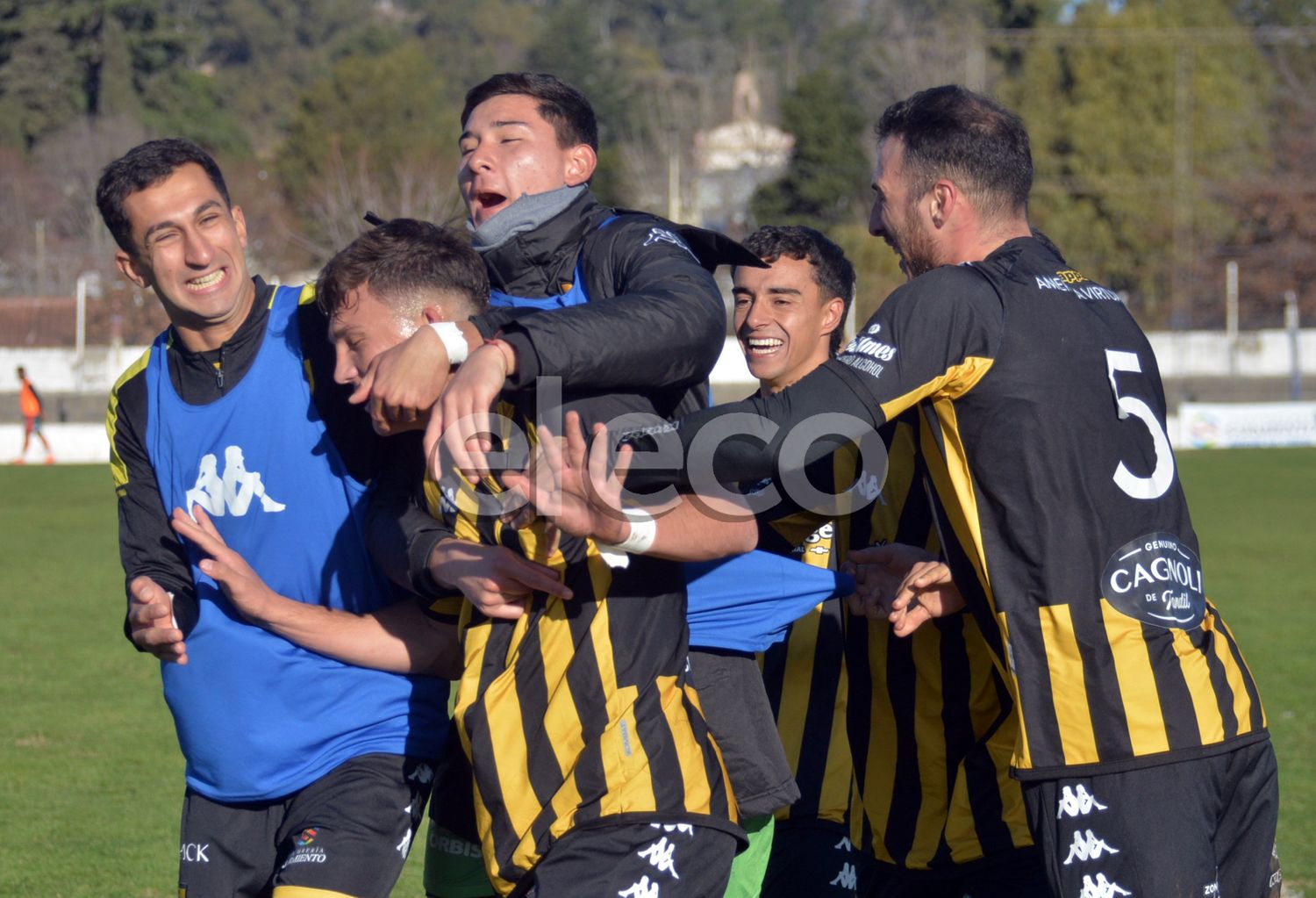 Santamarina supo usar la cabeza justo a tiempo