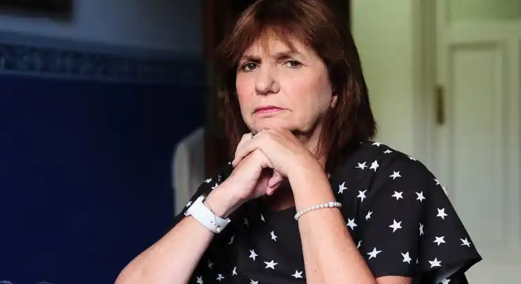 Patricia Bullrich: "Nos tiraron 14 toneladas de piedras por la Ley de Movilidad jubilatoria y ahora les reducen casi un 50% por decreto"