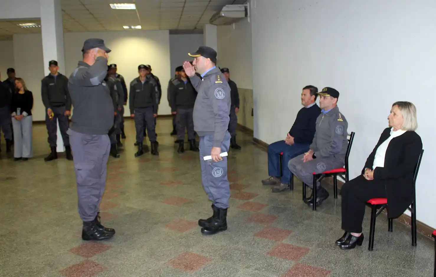 Hubieron catorce ascensos en la Unidad Penal Nº 7