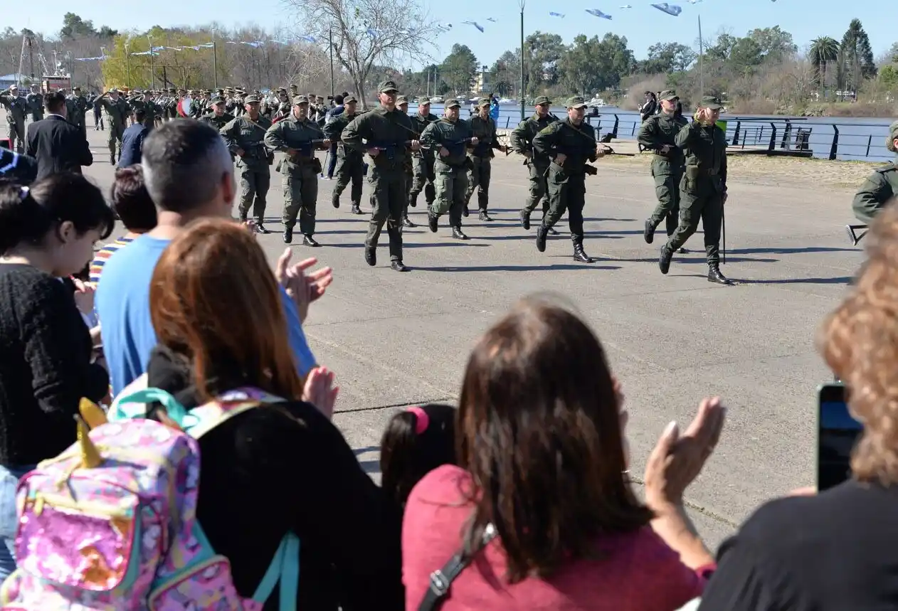 Celebración conmemorativa por el 85° Aniversario de Gendarmería en Entre Ríos