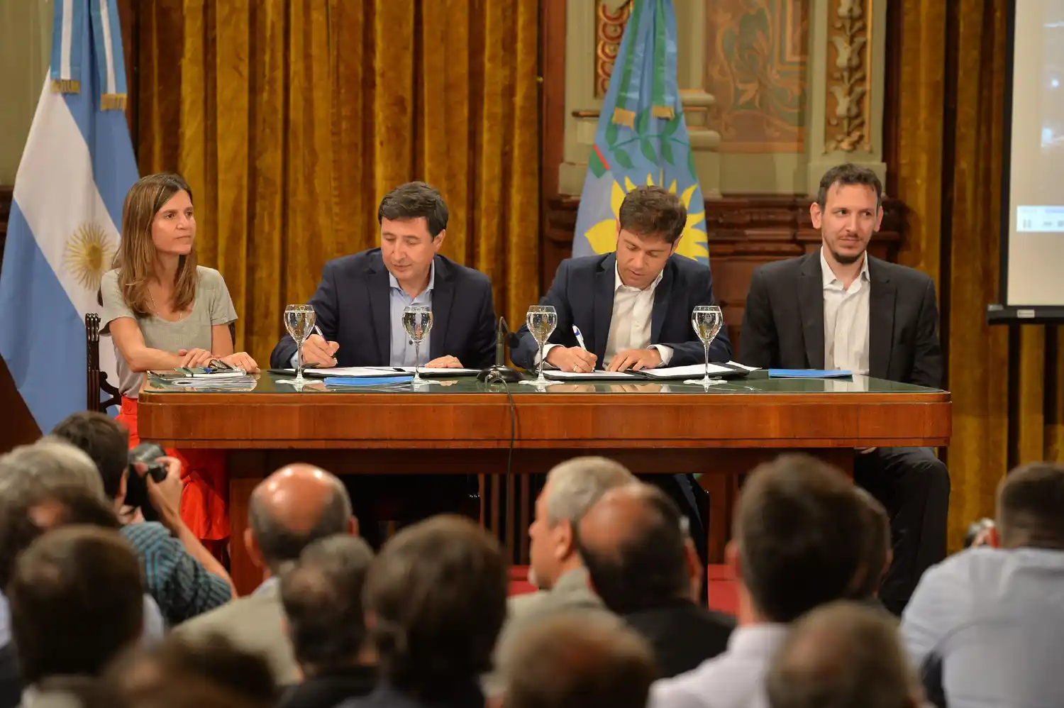 A qué ciudades de la Provincia de Buenos Aires llegan las tarjetas de 4000 pesos para alimentos