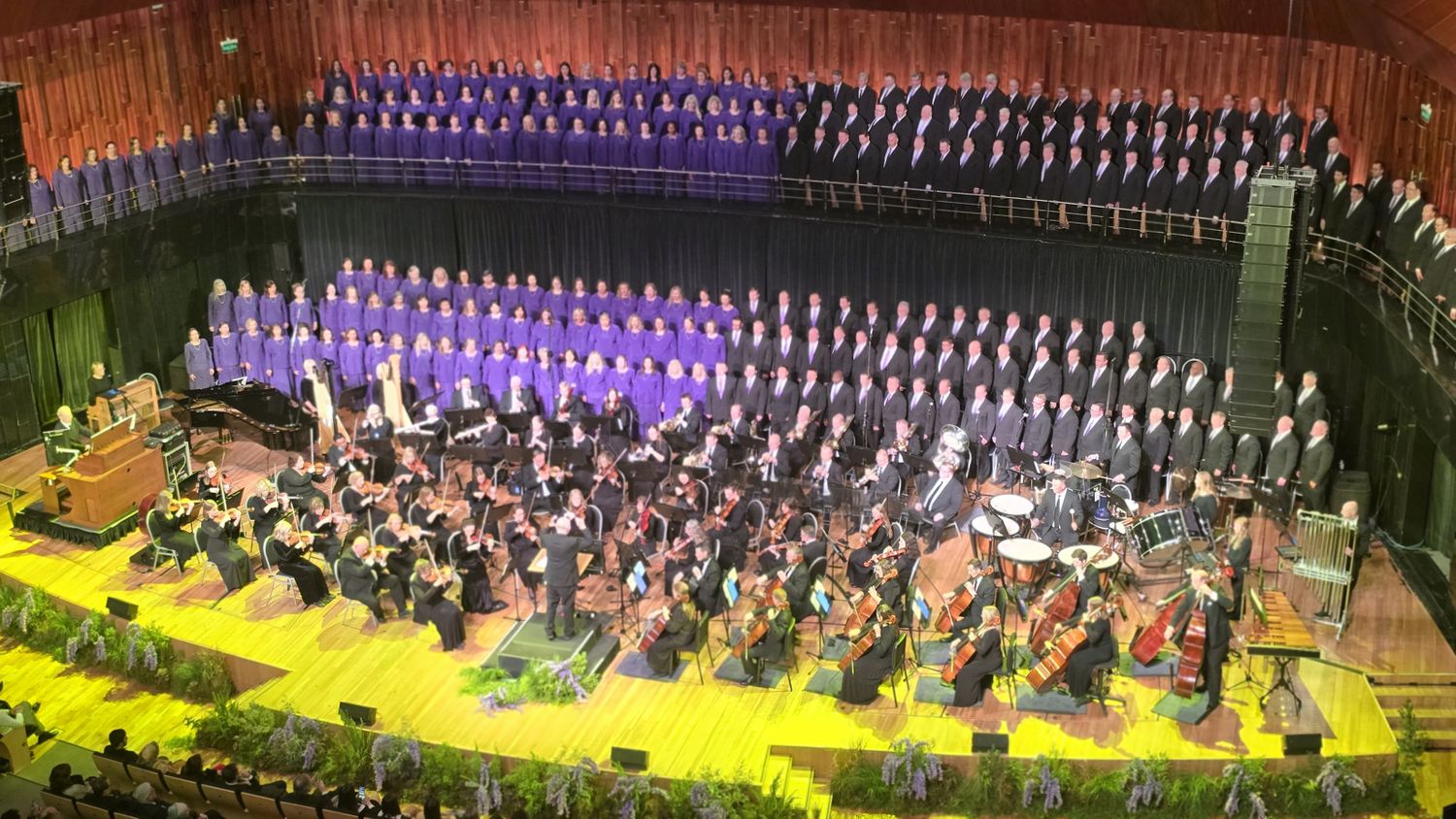 Esta tarde, Tandil vivirá en directo la emoción del Coro del Tabernáculo y su concierto mundial