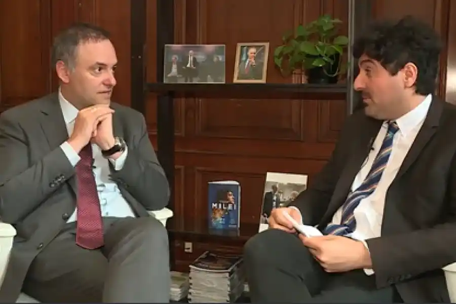 La inesperada revelación de Manuel Adorni : "Vi personalmente a Javier Milei en..."