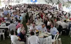 Gran almuerzo de Bomberos en imágenes
