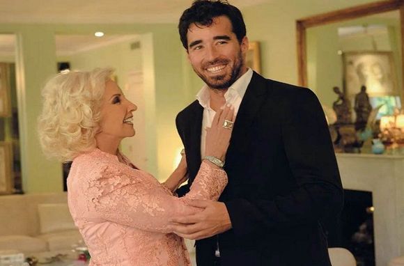 Nacho Viale, furioso tras el allanamiento a Mirtha Legrand: “Es un acto de 4 vándalos en una mesa”