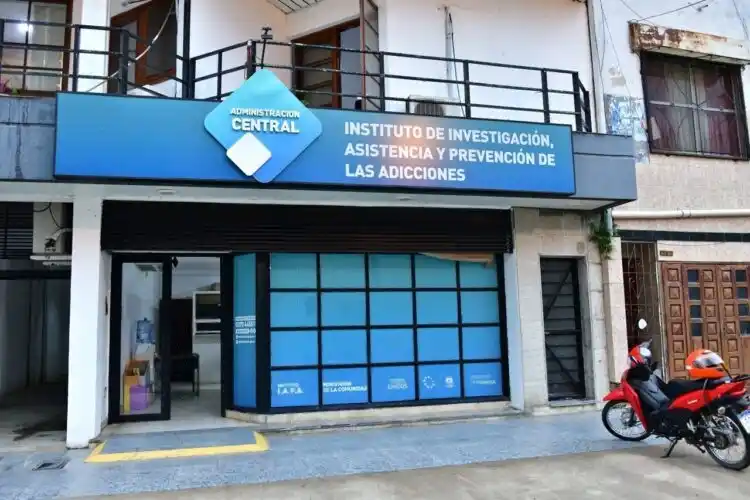 Iapa abre inscripciones para un curso sobre el abordaje de consumos problemáticos