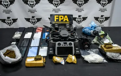 Desarticularon una organización narco dedicada al ingreso de drogas a través de drones a la cárcel de Bouwer