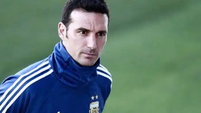 Scaloni arma la lista del seleccionado para enfrentar a Uruguay y Brasil