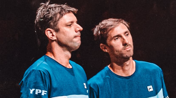 Zeballos y Molteni ganaron un partidazo y clasificaron a Argentina al Final 8 de Copa Davis