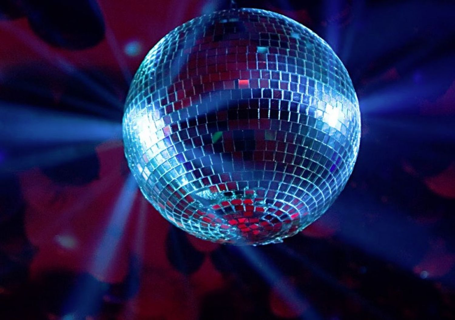 Tandil autoriza el regreso de los eventos bailables de hasta 400 personas