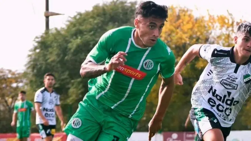 Santiago Vásquez llega a Villa Díaz Vélez desde Kimberley de Mar del Plata