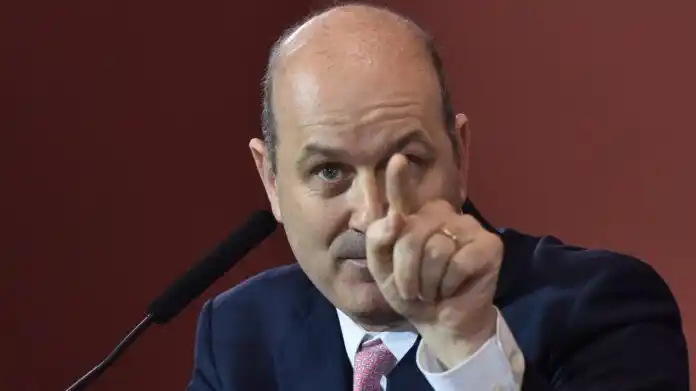 Fue oficializado Sturzenegger como ministro de Desregulación y Transformación del Estado