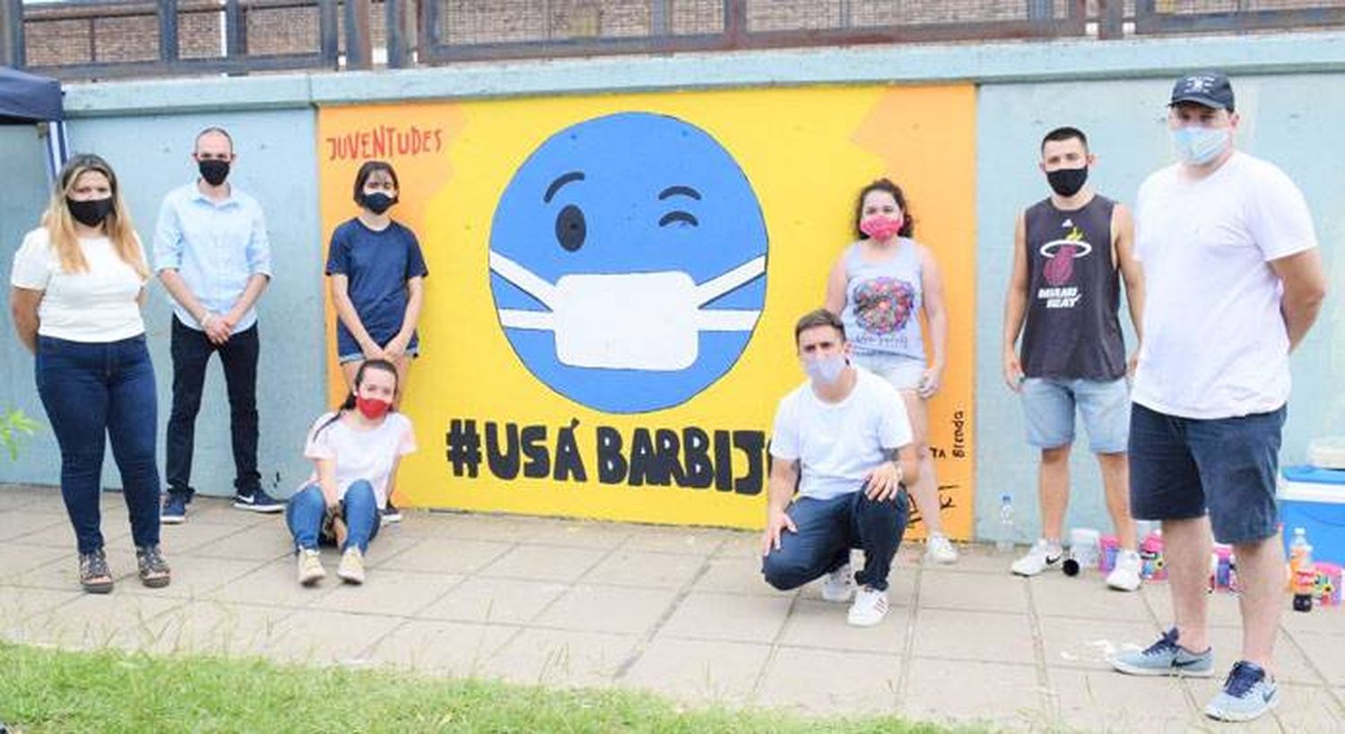 Jóvenes pintaron un mural  de concientización en  Hospital Masvernat