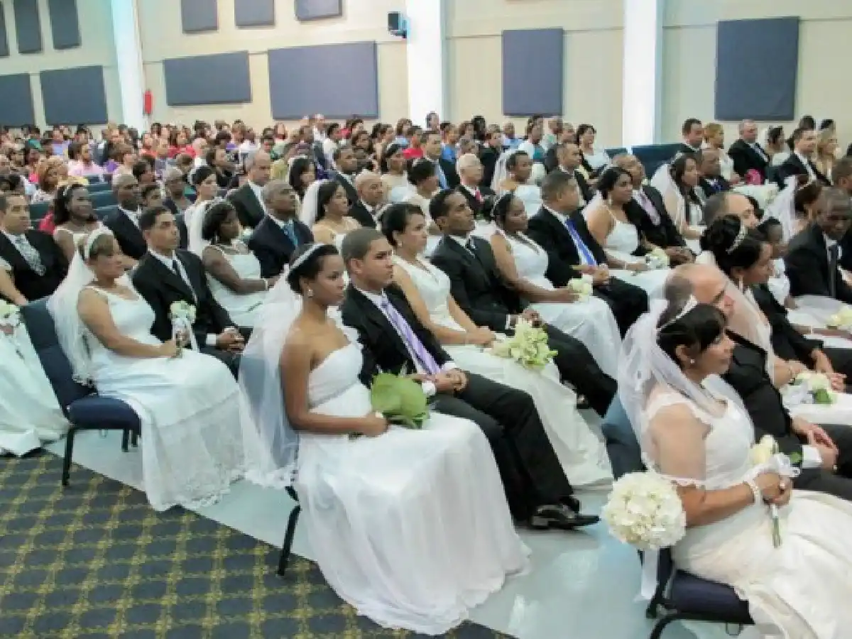 Tienen fecha las primeras “bodas colectivas”