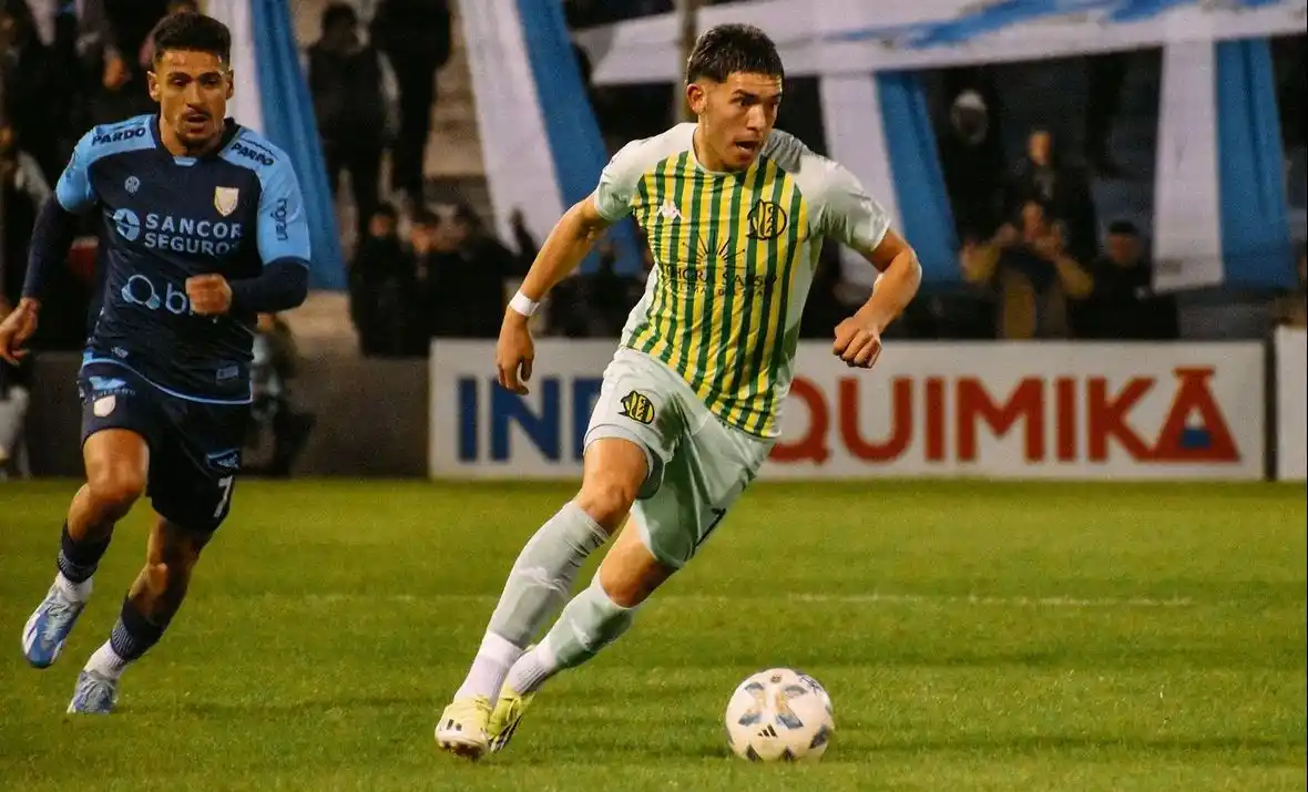 Alan Sosa frente a Rafaela