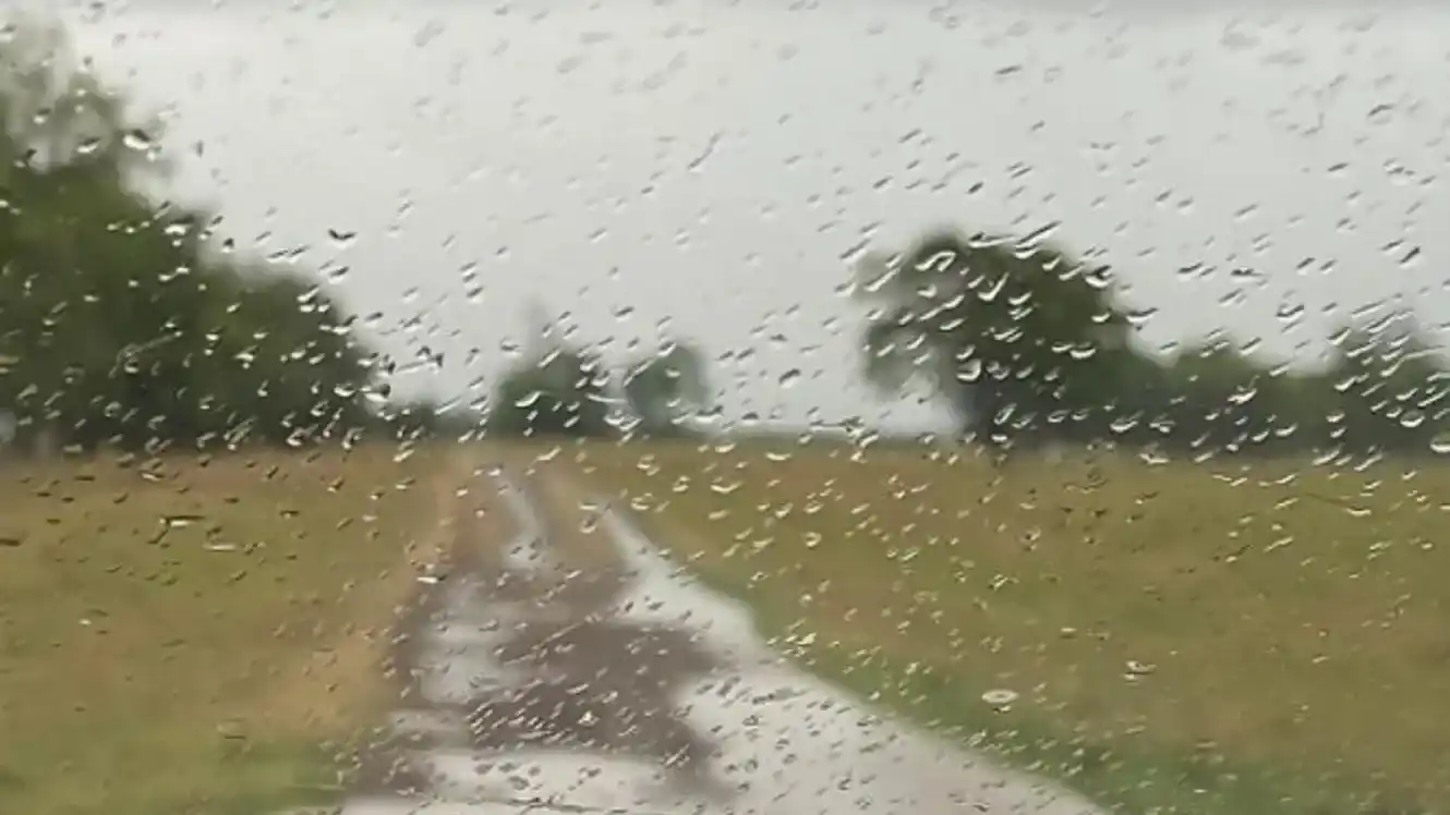 La lluvia trajo un poco de alivio a la región